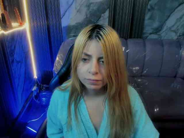 CelesteNaugthy webcam