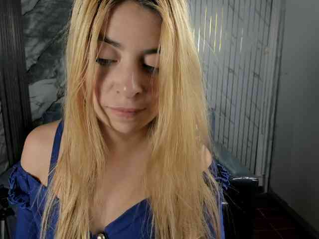 CelesteNaugthy webcam