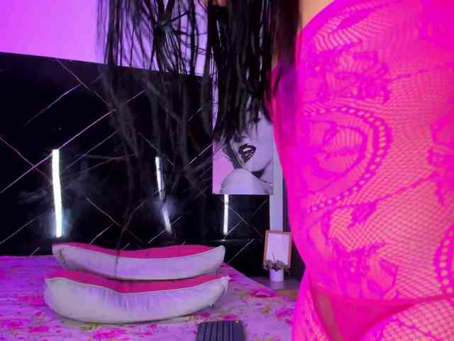 Skarlethqueen Sex Cam Show