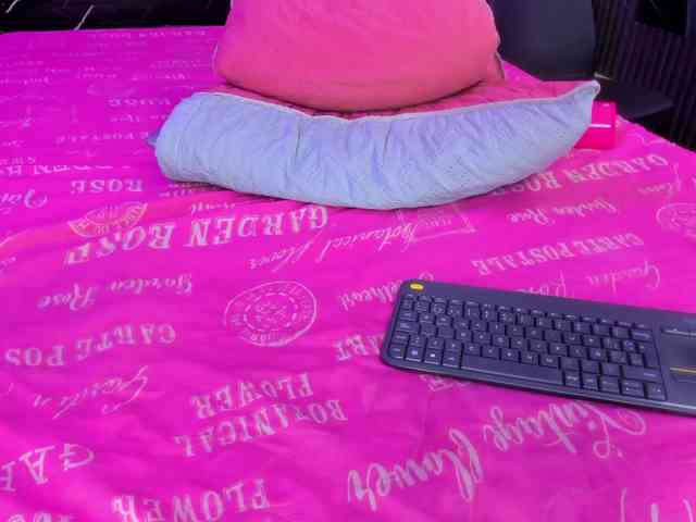 Skarlethqueen Sex Cam Show
