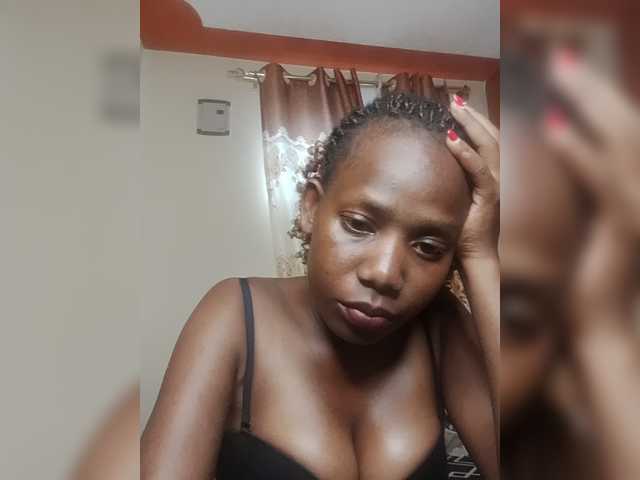 Afri live cam on BongaCams