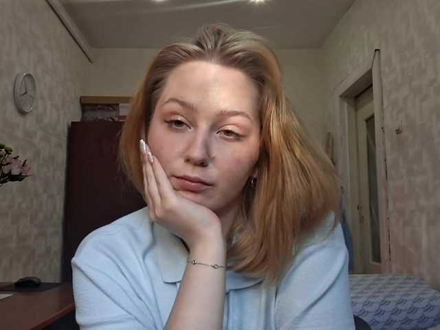 MarilynRotundo live webcam show