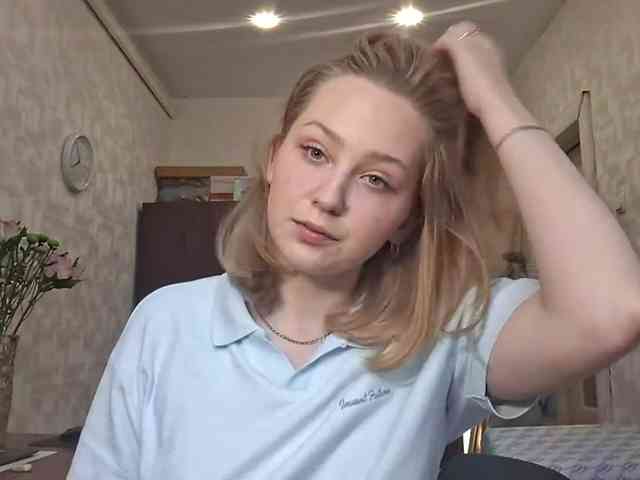 MarilynRotundo webcam