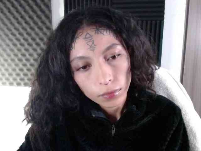 TamikaAoki webcam