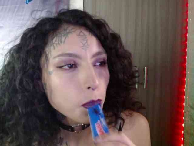 TamikaAoki webcam