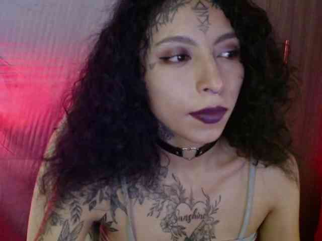 TamikaAoki webcam