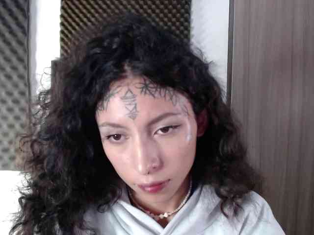 TamikaAoki webcam