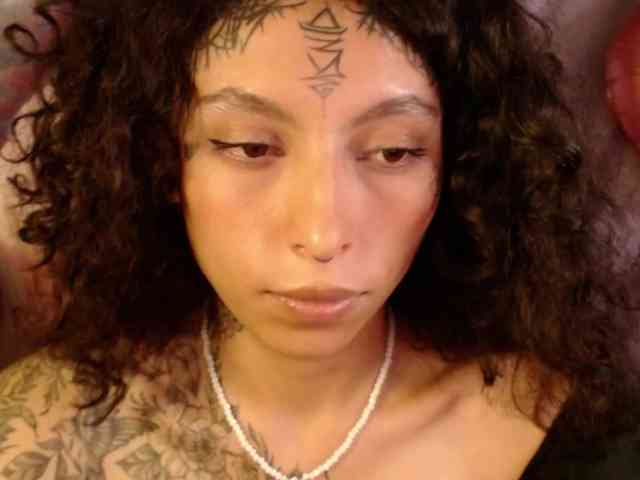 TamikaAoki webcam