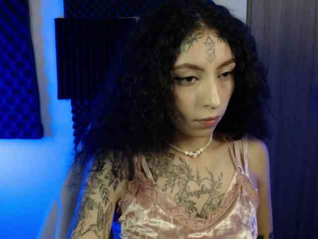 TamikaAoki webcam