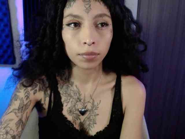 TamikaAoki webcam