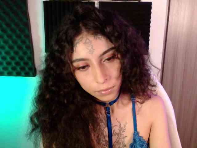 TamikaAoki webcam