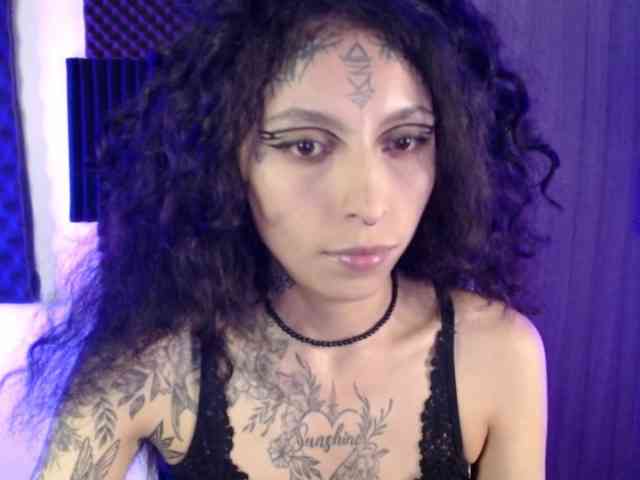 TamikaAoki webcam