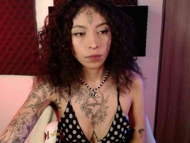 TamikaAoki webcam