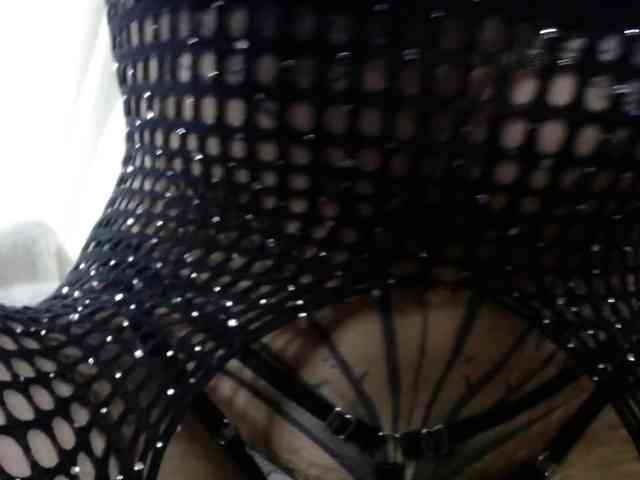 TamikaAoki webcam