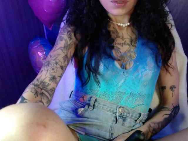 TamikaAoki webcam