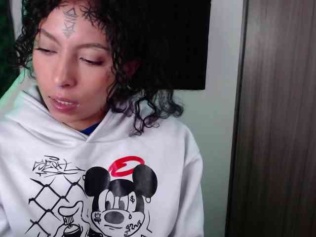 TamikaAoki webcam