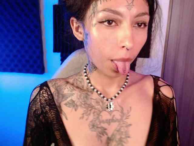 TamikaAoki webcam