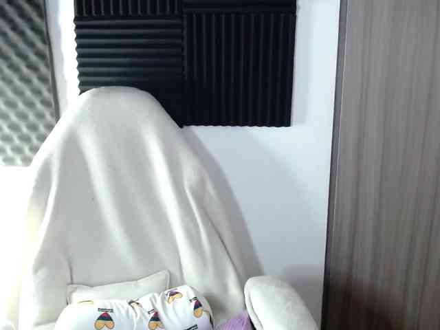 tamikaaoki's live room