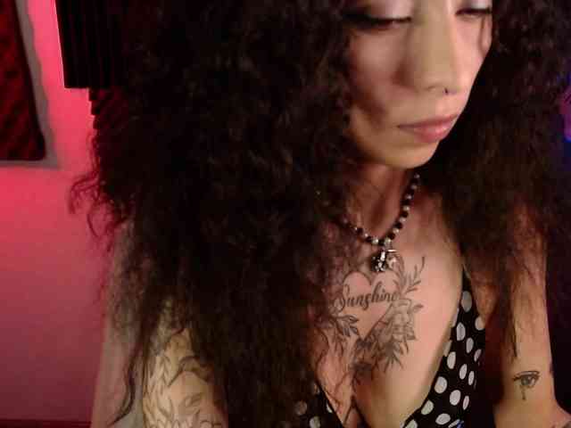 TamikaAoki webcam