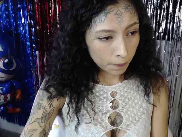 TamikaAoki webcam