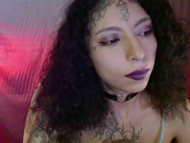 TamikaAoki webcam