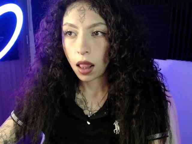 TamikaAoki webcam