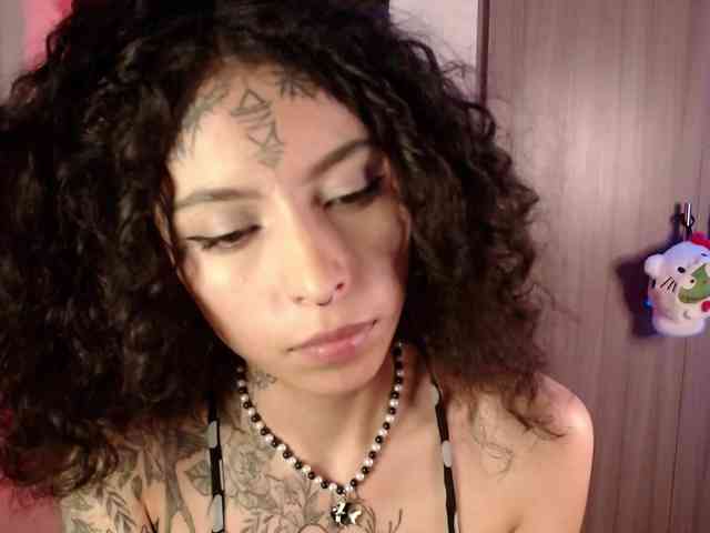 TamikaAoki webcam