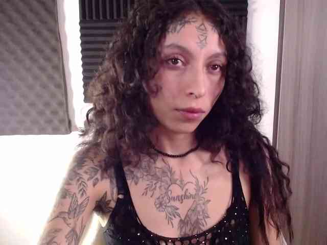 TamikaAoki webcam