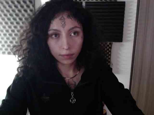 TamikaAoki webcam