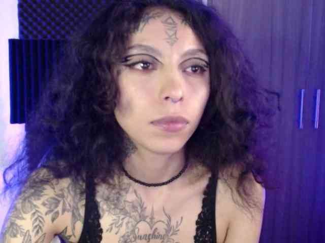 TamikaAoki webcam