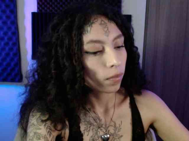 TamikaAoki webcam