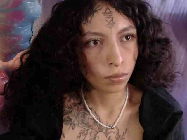 TamikaAoki webcam