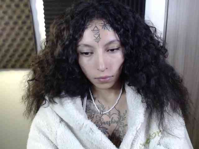 TamikaAoki webcam