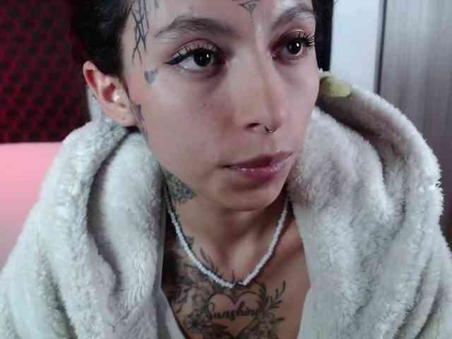 TamikaAoki webcam