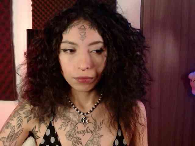 TamikaAoki webcam