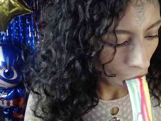 TamikaAoki webcam
