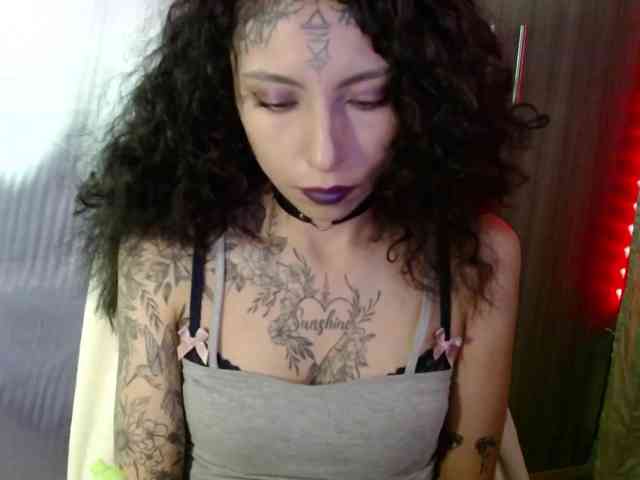 TamikaAoki webcam