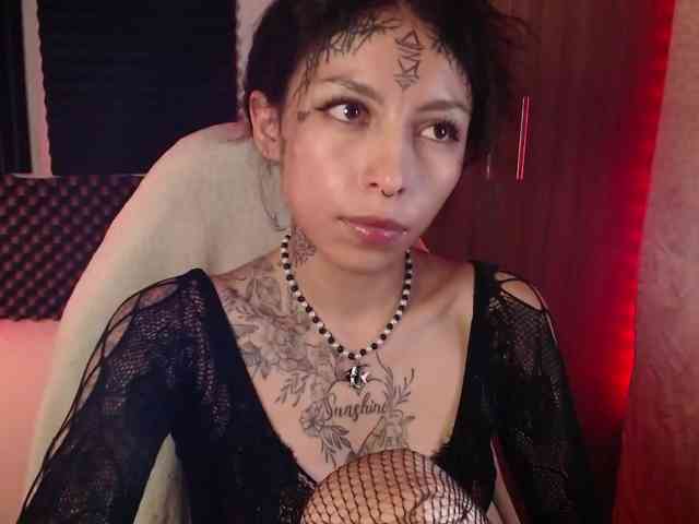 TamikaAoki webcam
