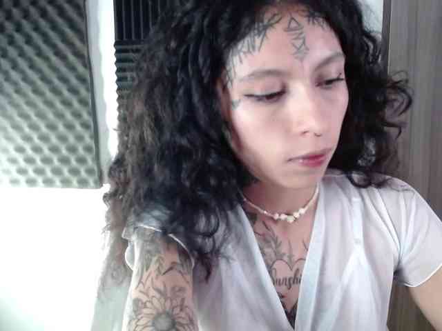 TamikaAoki webcam