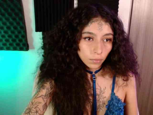 TamikaAoki webcam