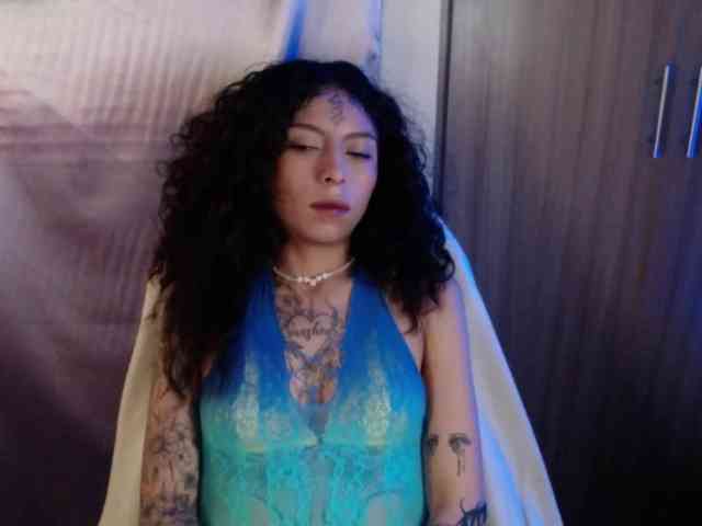 TamikaAoki webcam