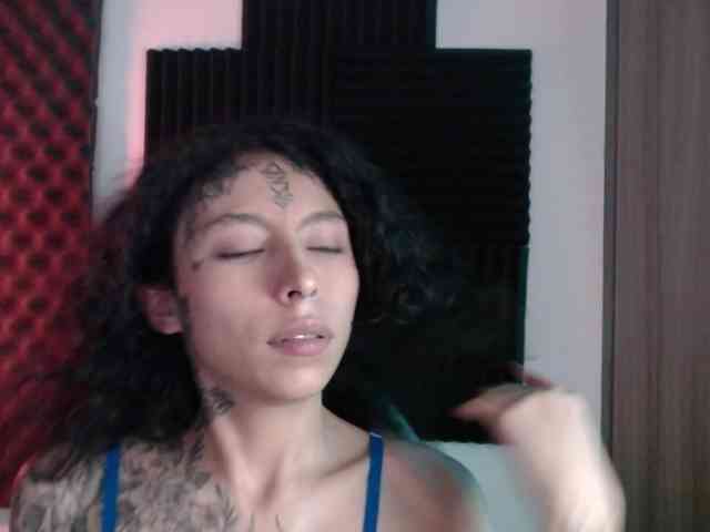TamikaAoki webcam