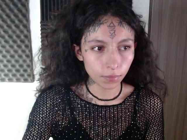 TamikaAoki webcam