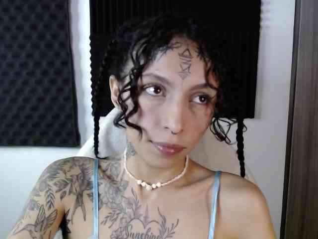 TamikaAoki webcam