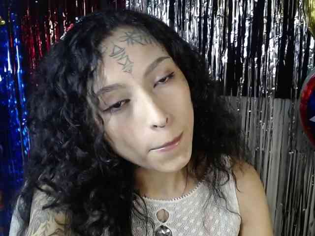 TamikaAoki webcam