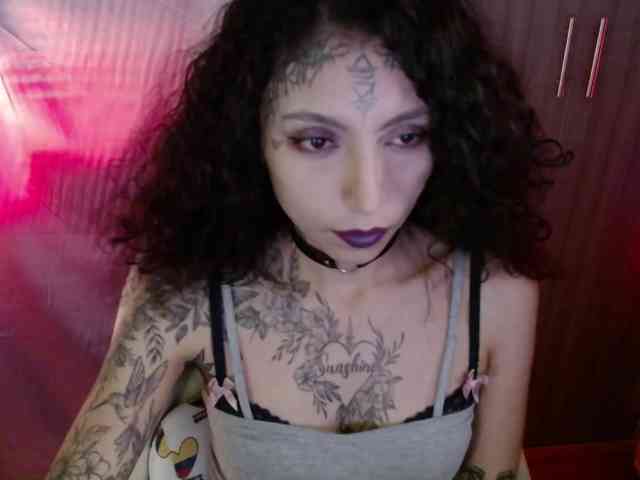 TamikaAoki webcam