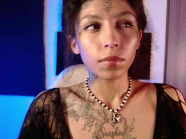 TamikaAoki webcam