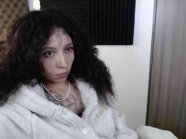 TamikaAoki webcam
