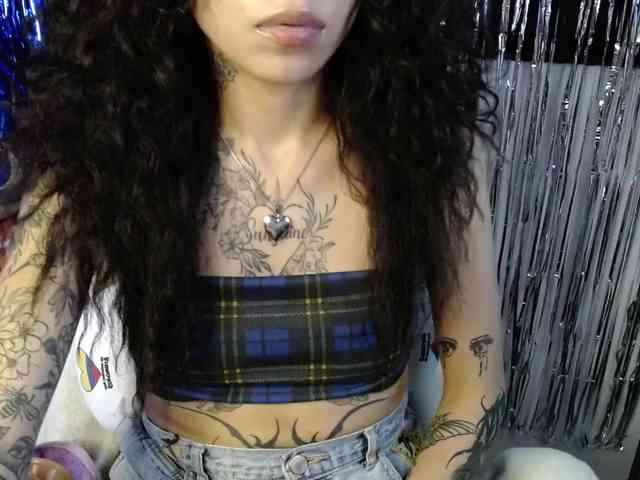TamikaAoki webcam