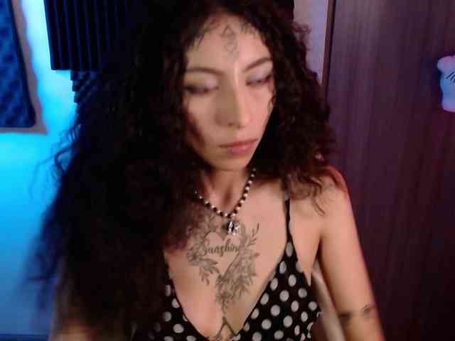 TamikaAoki webcam